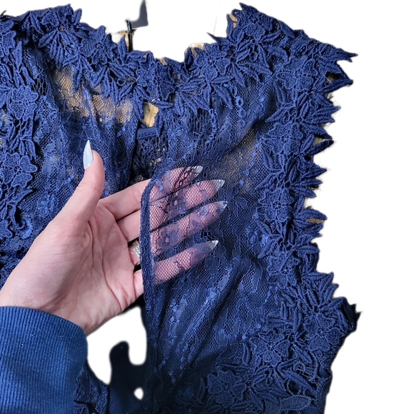 New with tags Romeo + Juliet Couture Navy Sleeveless Lace Dress Size sma… - Picture 4 of 11